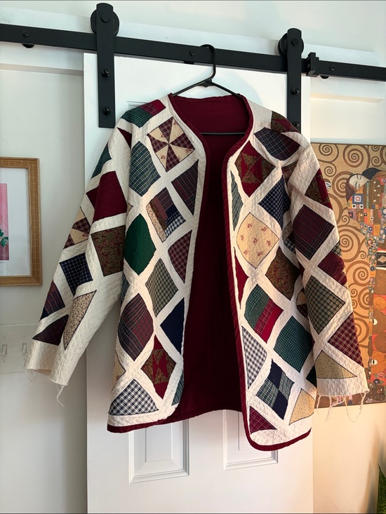 Jackets & Blazers - Patchwork Quilted Open-Front Jacket in Burgundy & Cream